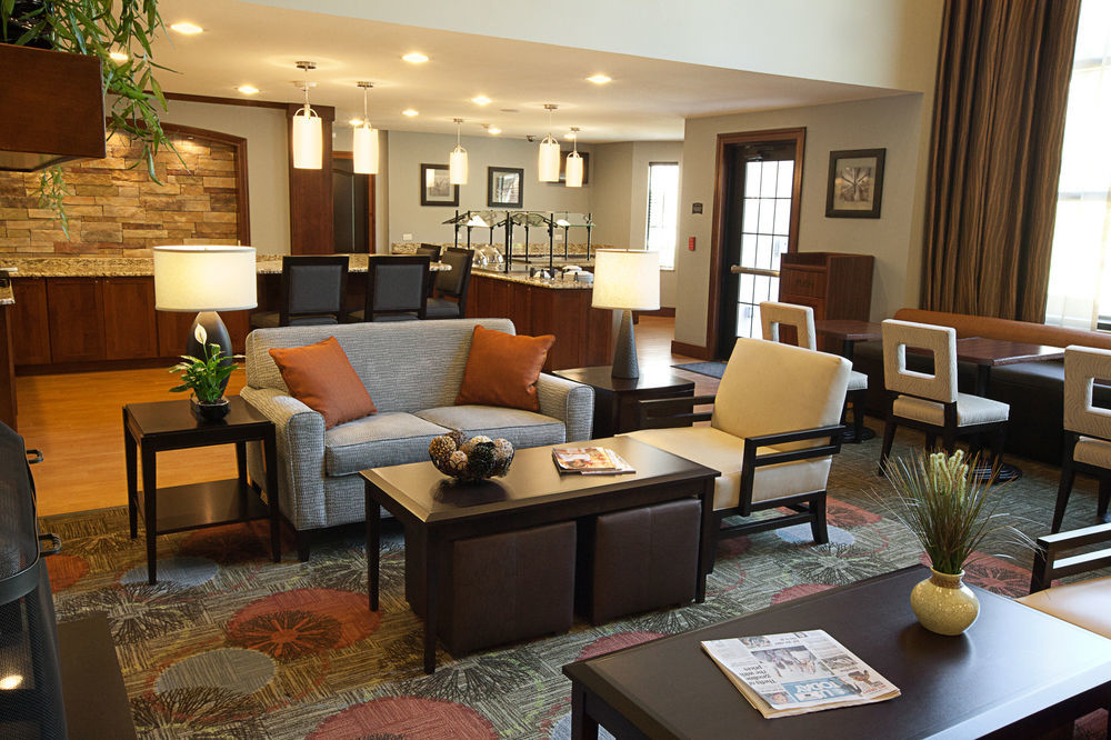 Staybridge Suites - Columbus Polaris By Ihg Flint Bagian luar foto