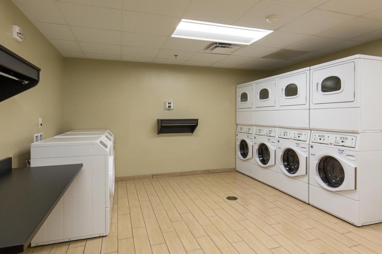 Staybridge Suites - Columbus Polaris By Ihg Flint Bagian luar foto