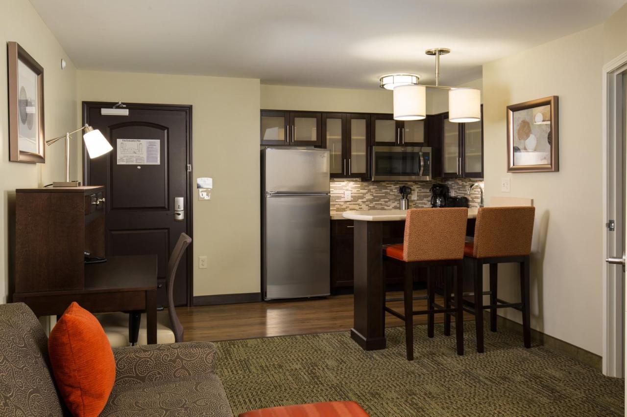 Staybridge Suites - Columbus Polaris By Ihg Flint Bagian luar foto