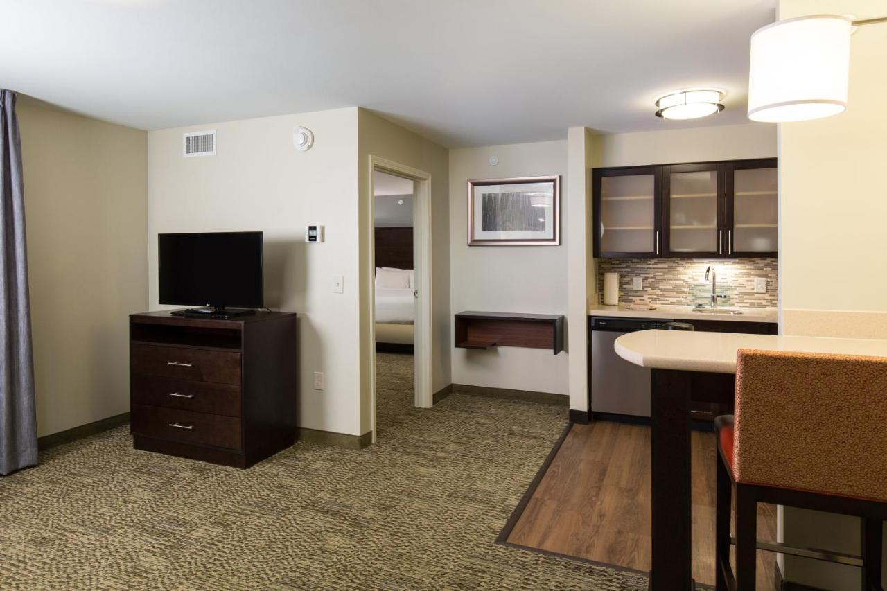 Staybridge Suites - Columbus Polaris By Ihg Flint Bagian luar foto